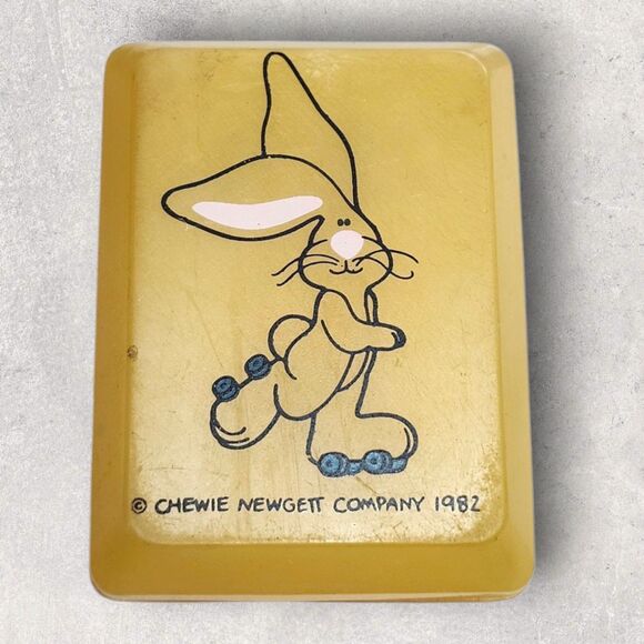 Vintage 1982 Sylvania Chewie Newgett Rabbit Roller Skates Night Light Works - Picture 3 of 7